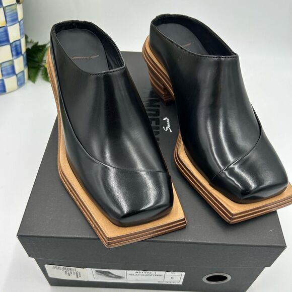 sunni sunni Shoes - Women’s Sunni Sunni stacked heel mule size 6, made in Portugal